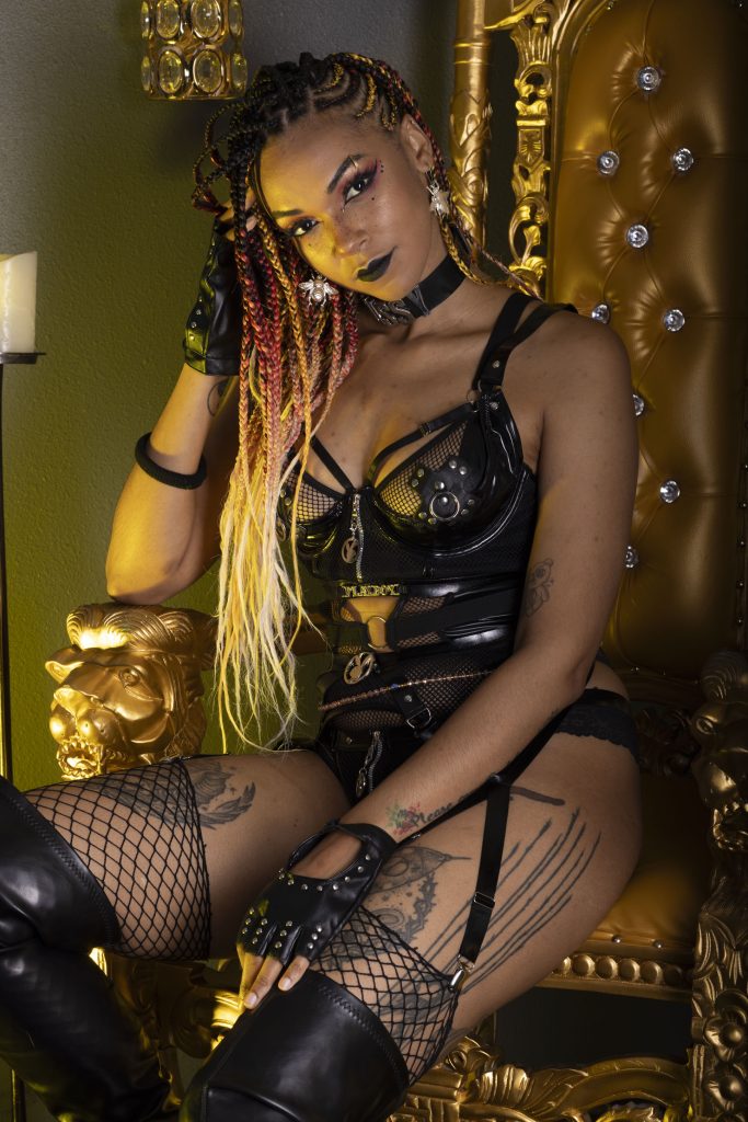 Madame Rubix Gray